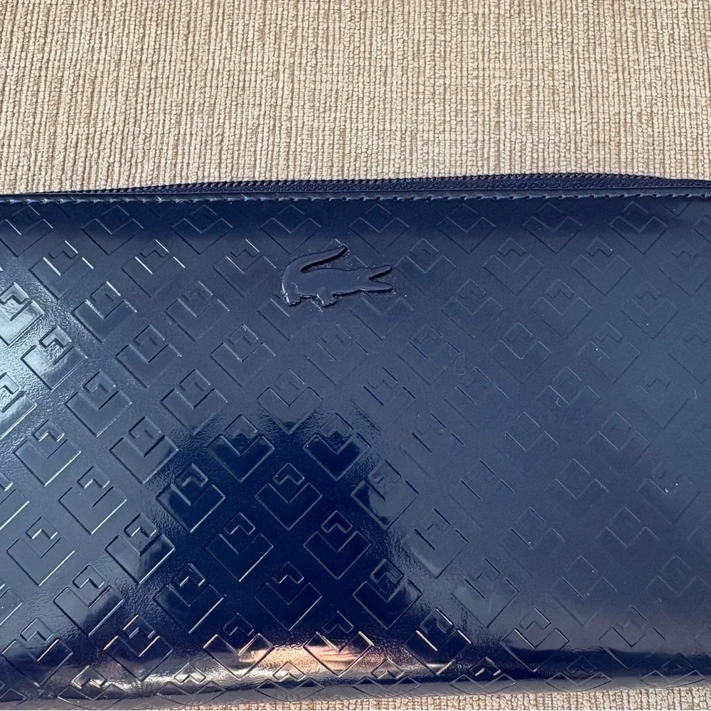 Lacoste blue zip up bi-fold wallet Excellent Condition - Picture 4 of 9